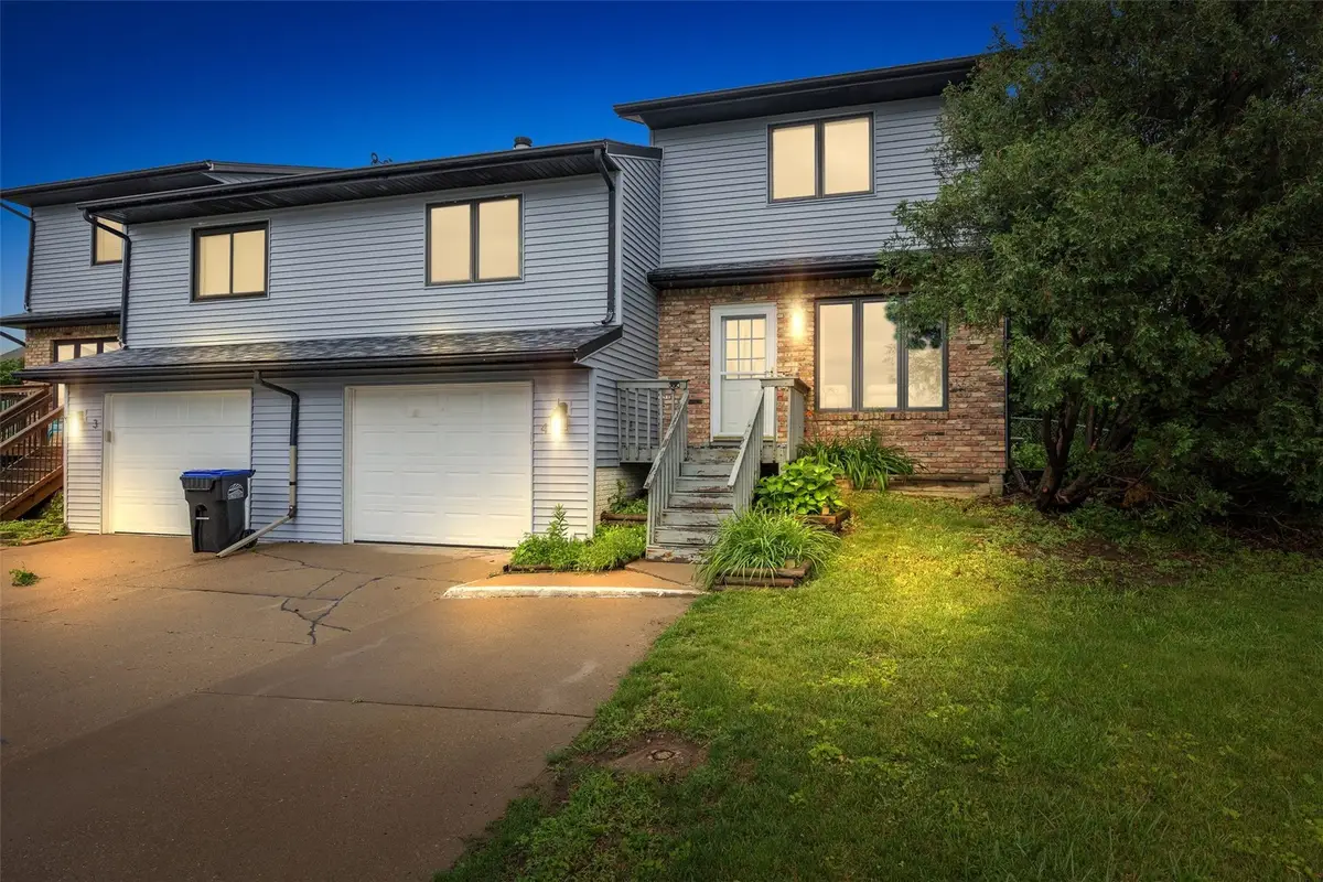 4 South Ridge Court, Coralville, IA 52241 - #1