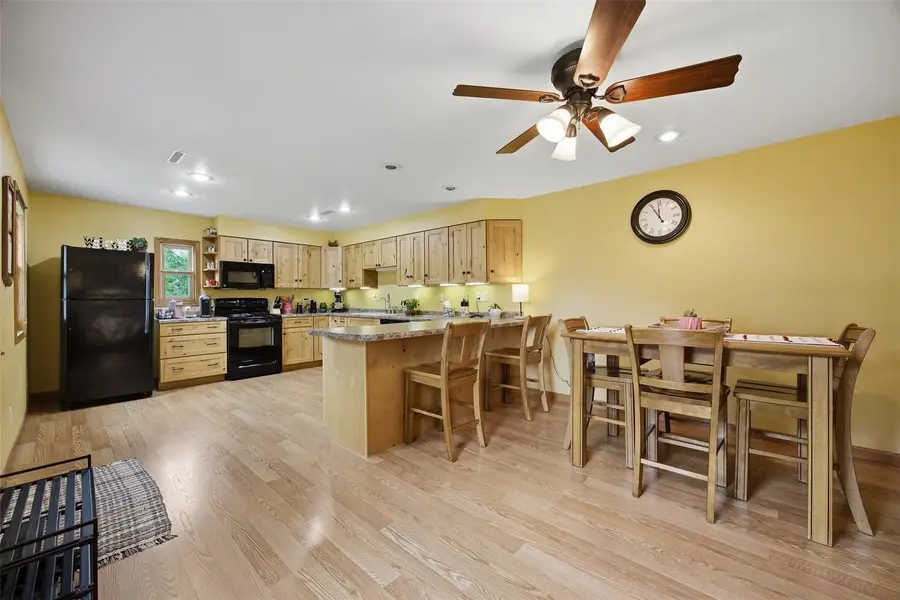 446 Milwaukee Street, Parnell, IA 52325 - #3
