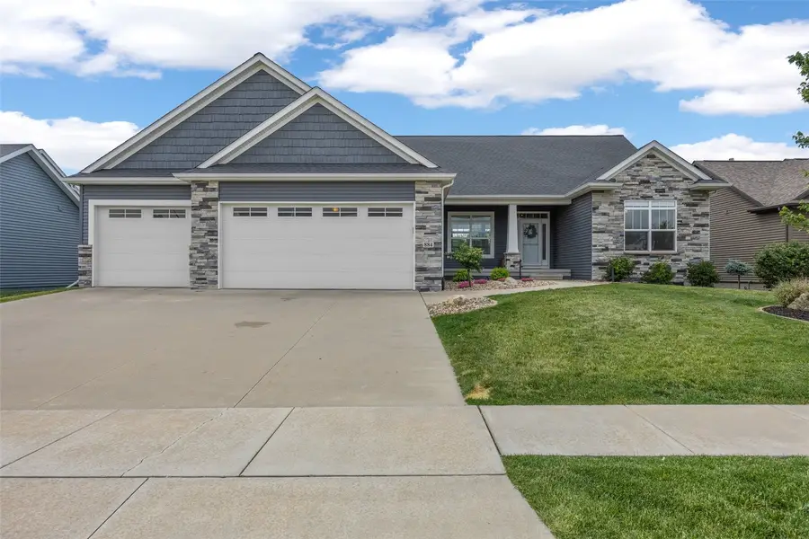884 Archer Drive, Marion, IA 52302 - #2