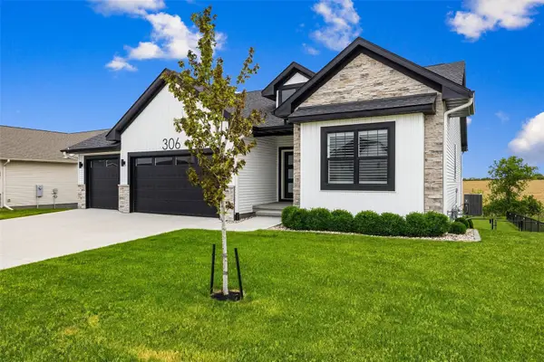306 Dogwood Lane, Tiffin, IA 52340