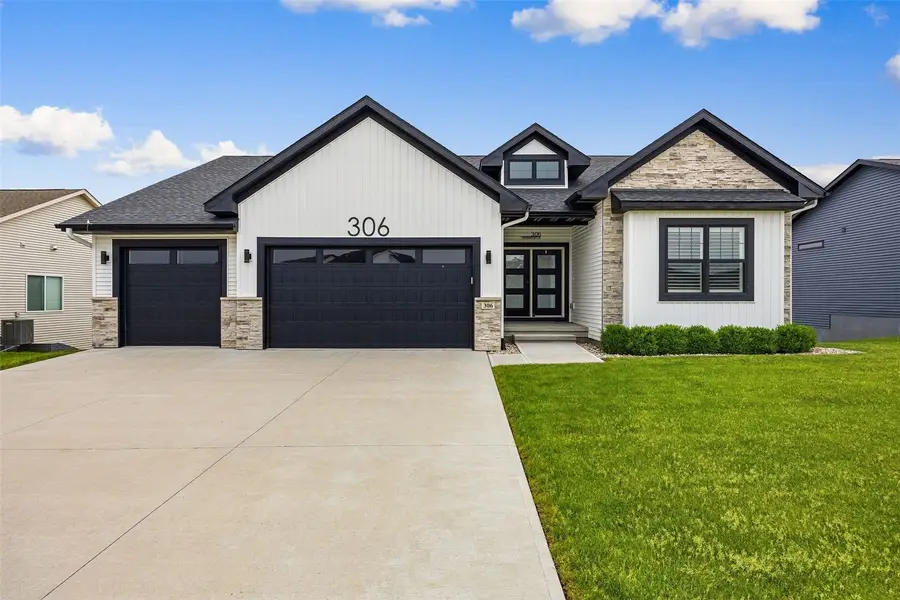306 Dogwood Lane, Tiffin, IA 52340 - #2