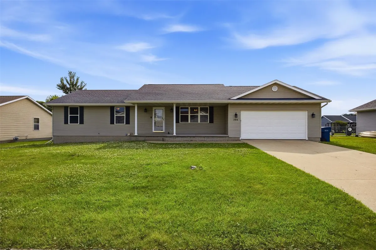 306 Agape Avenue, Urbana, IA 52345 - #1