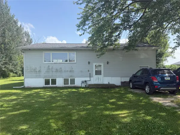 215 Kohl Street, Martelle, IA 52305