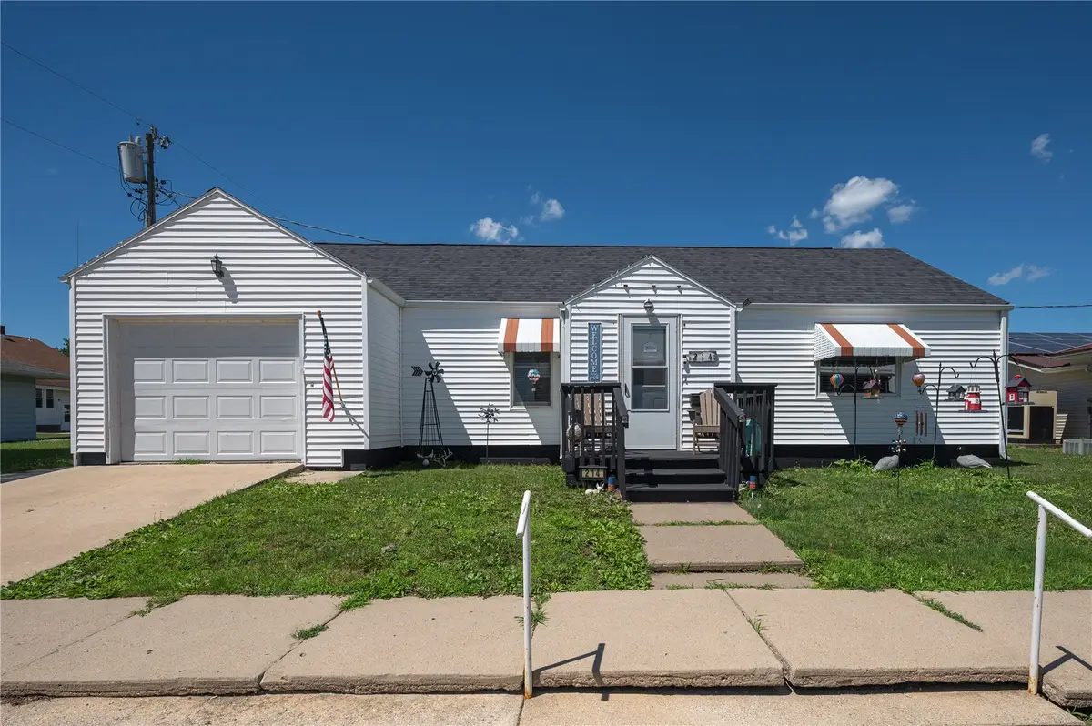 214 1st Street, Keystone, IA 52249 - #1
