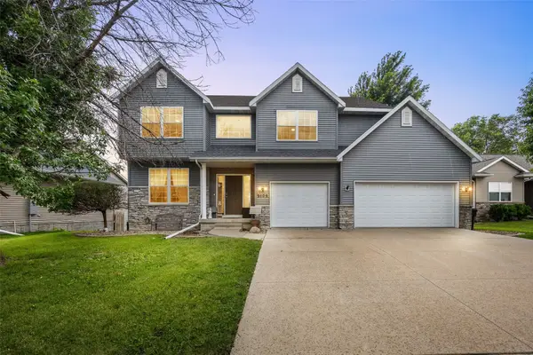 3102 Falcon View Court Sw, Cedar Rapids, IA 52404