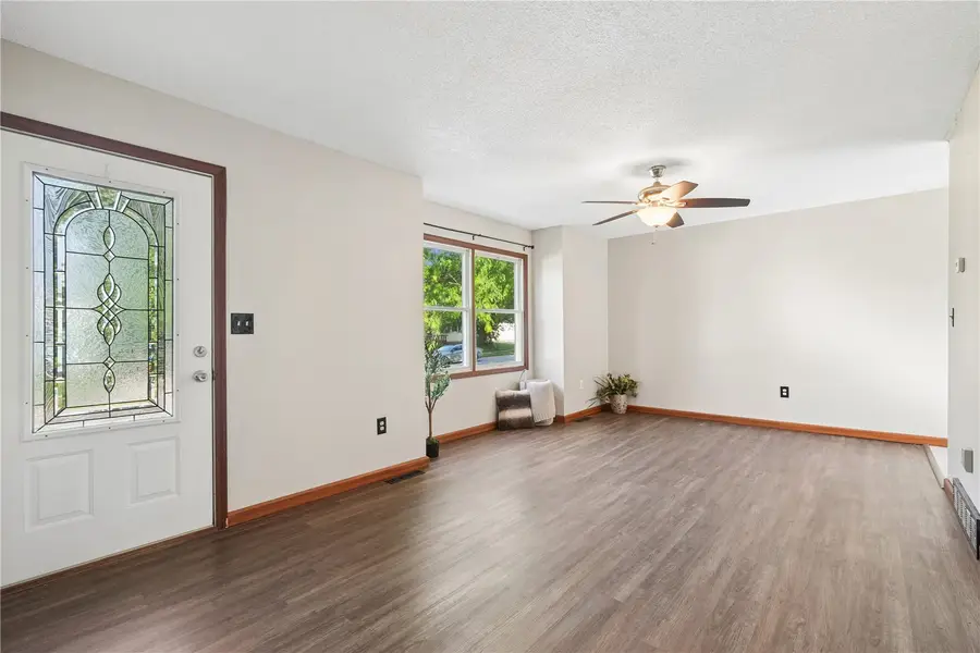 1510 North Drive, Ely, IA 52227 - #3