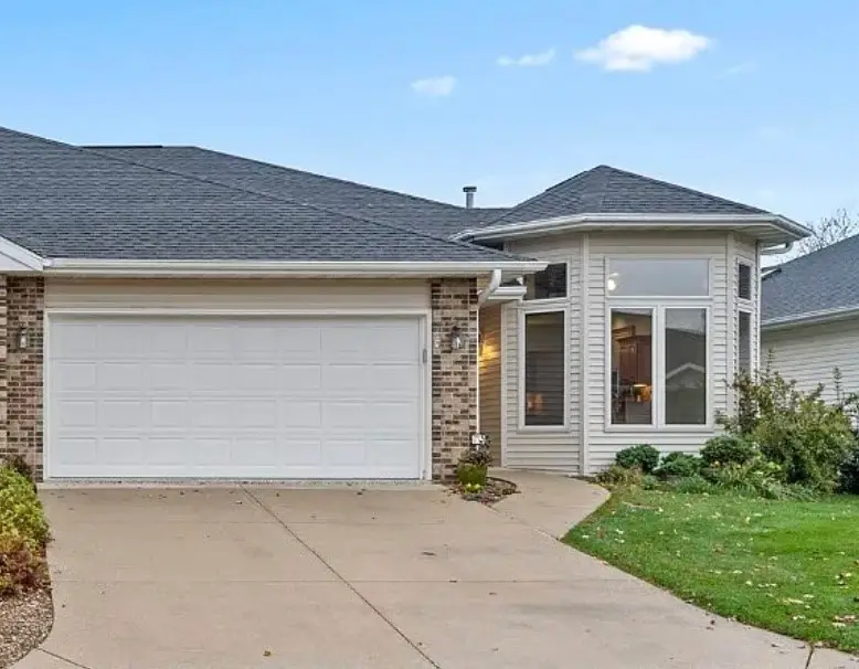 633 Tiffany Drive Ne, Cedar Rapids, IA 52402 - #1