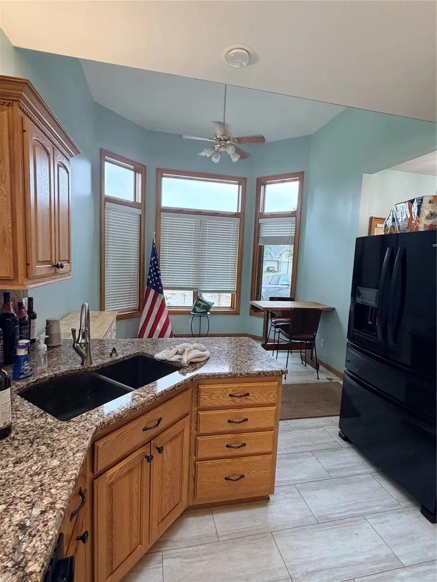 633 Tiffany Drive Ne, Cedar Rapids, IA 52402 - #3