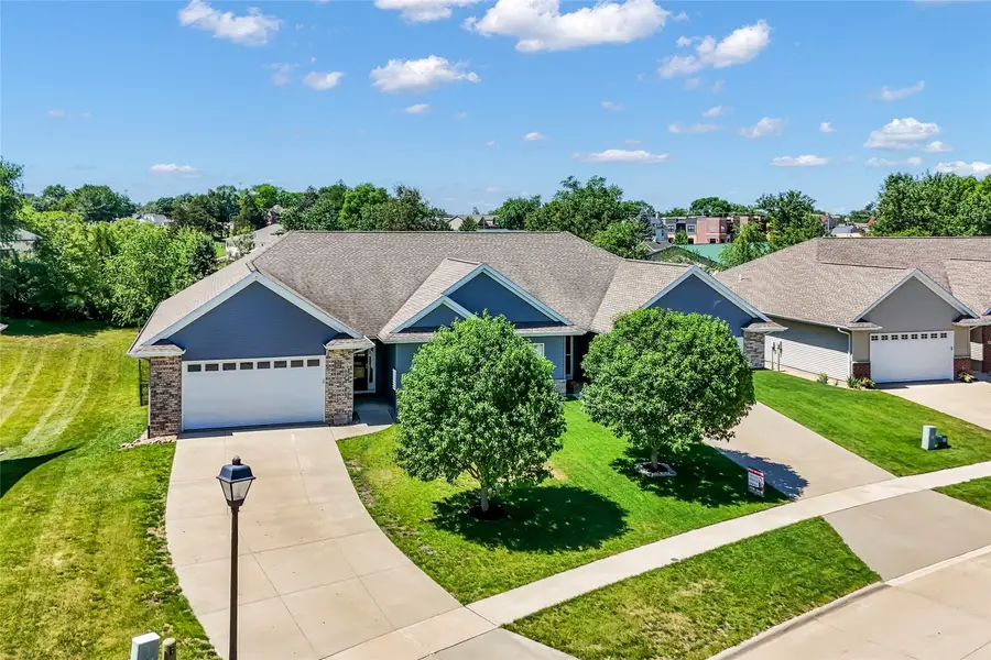 515 Majestic Oak Court, Solon, IA 52333 - #2