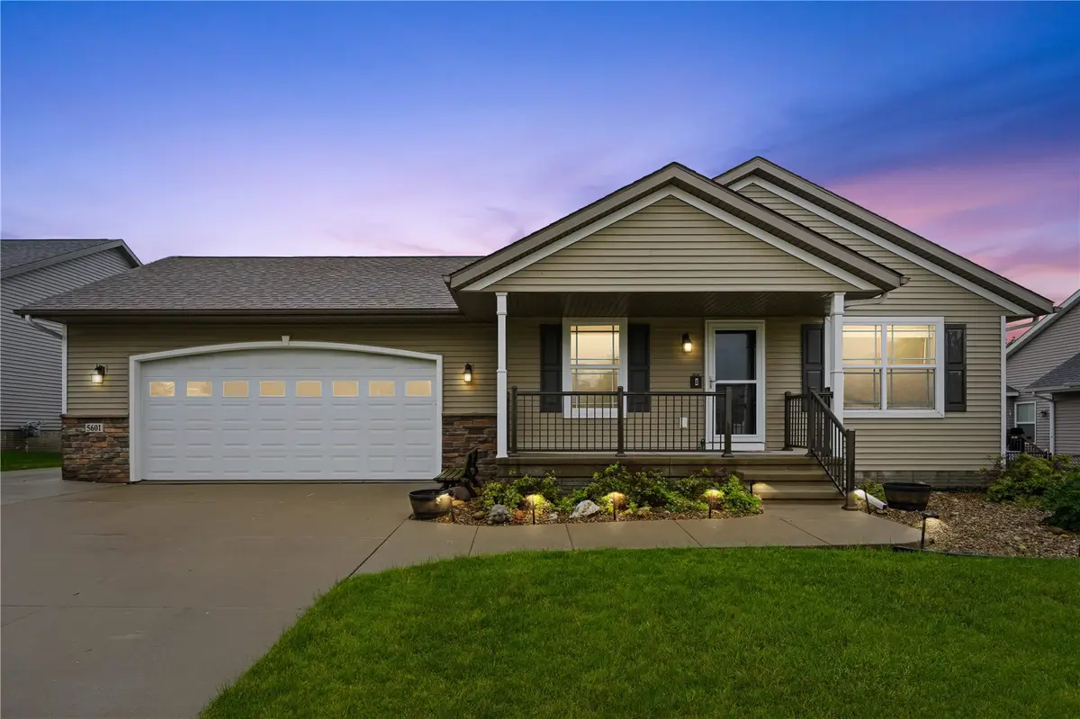 5601 Ruhd Street Sw, Cedar Rapids, IA 52404 - #1