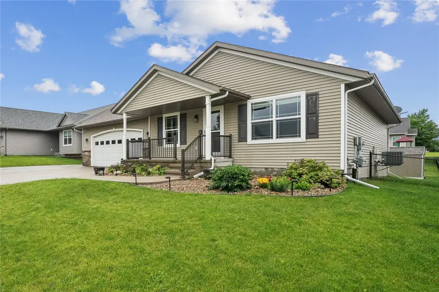 5601 Ruhd Street Sw, Cedar Rapids, IA 52404 - #3