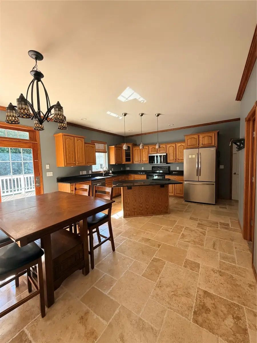 2675 Madison Lane, Urbana, IA 52345 - #3