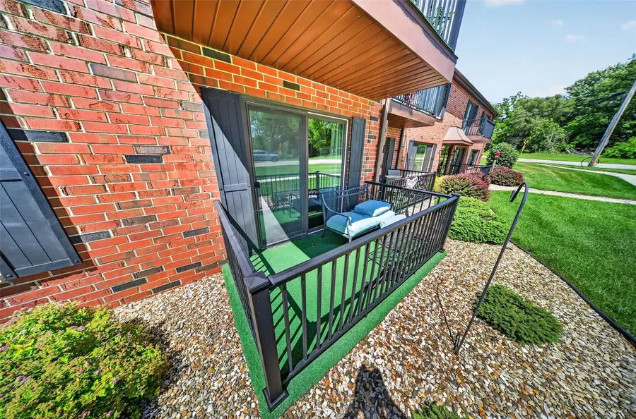 430 29th Street Drive Se #8, Cedar Rapids, IA 52403 - #3