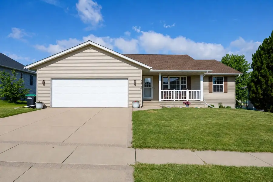 2460 Prairie Hill Drive, Marion, IA 52302 - #2