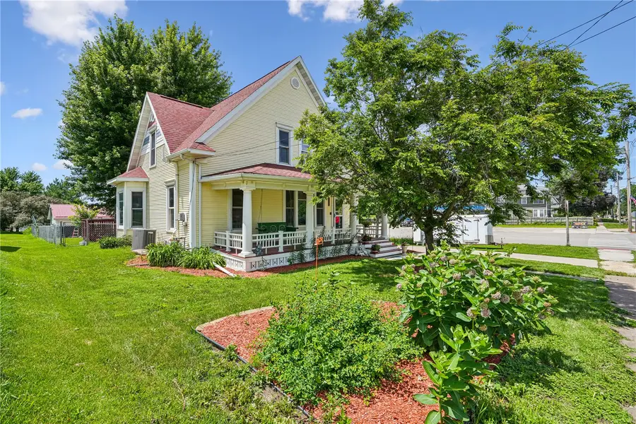 403 S Washington Street, Lisbon, IA 52253 - #3