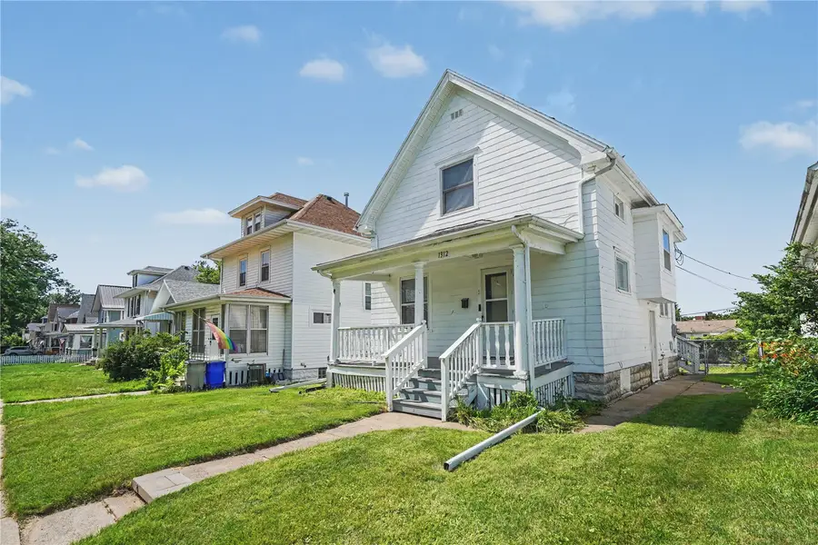 1312 Burch Avenue Nw, Cedar Rapids, IA 52405 - #3