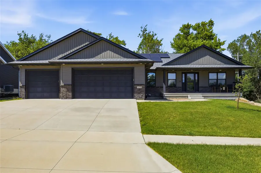 1698 Foxborough Drive, Marion, IA 52302 - #2