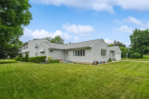 1000 29th Street Ne, Cedar Rapids, IA 52402