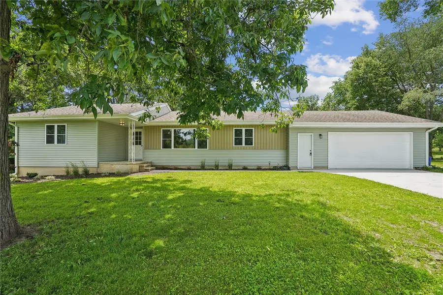 1033 Rolling Glen Drive, Marion, IA 52402 - #3
