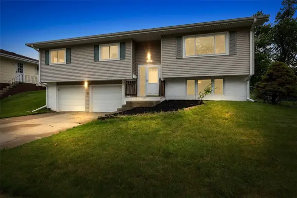 1870 26th Street, Marion, IA 52302