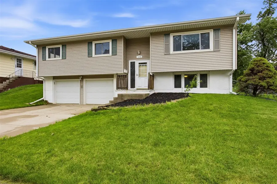 1870 26th Street, Marion, IA 52302 - #3