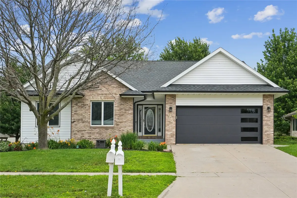 402 Windsor Drive, Solon, IA 52333 - #1