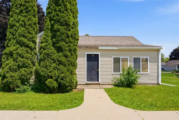 309 2nd Avenue, Clarence, IA 52216