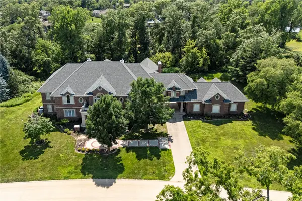 2610 Diamondwood Drive, Cedar Rapids, IA 52403