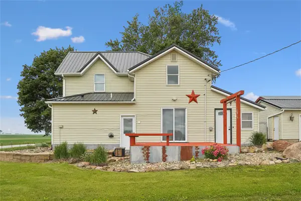 3257 132nd Street, Sumner, IA 50674