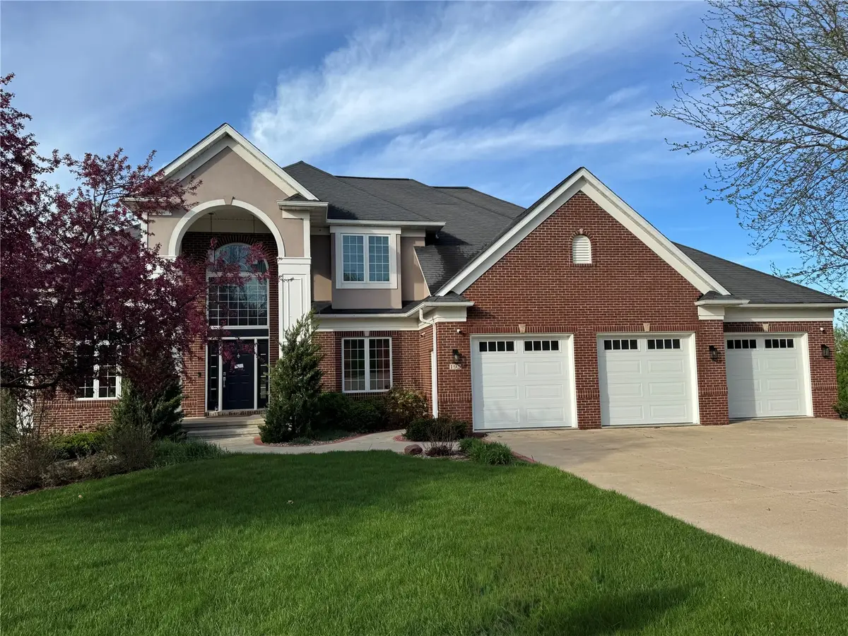 195 Morgan Court, Cedar Rapids, IA 52411 - #1