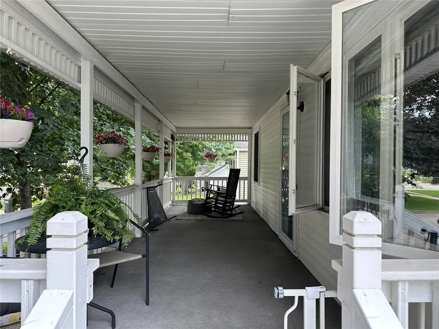 1260 13th Ave, Marion, IA 52302 - #2