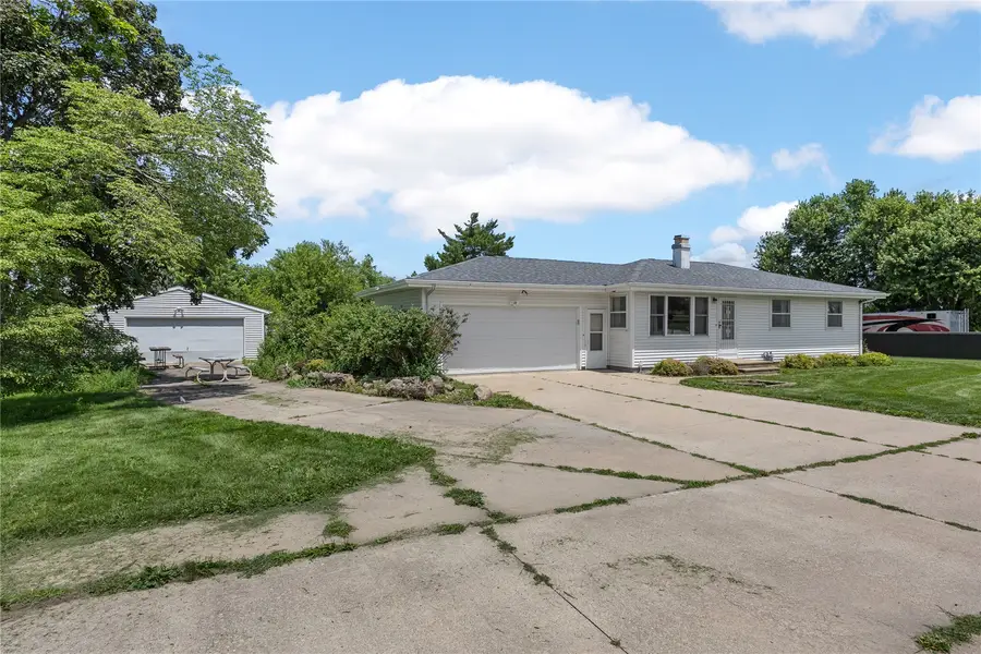 7800 Wieneke Circle, Cedar Rapids, IA 52404 - #3