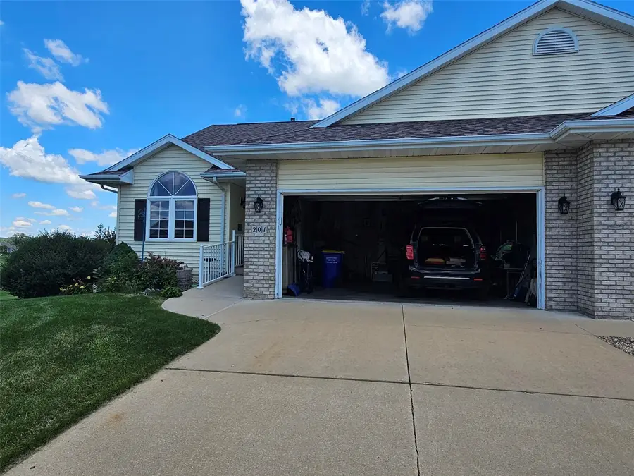 201 Wildcat Trail, Shellsburg, IA 52332 - #3