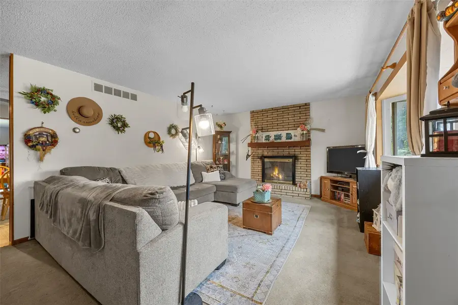 1613 13th St, Coralville, IA 52241 - #3