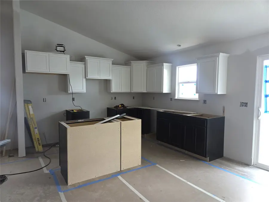 1901 Holly Meadow Avenue Sw, Cedar Rapids, IA 52404 - #3