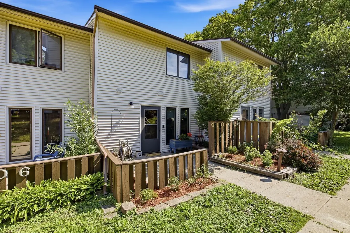 410 Hawaii Court, Iowa City, IA 52246 - #1