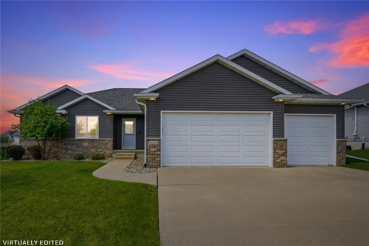 1622 Para Drive, Marion, IA 52302 - #1