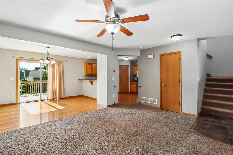 1332 Deer Run Drive Ne, Cedar Rapids, IA 52402 - #3