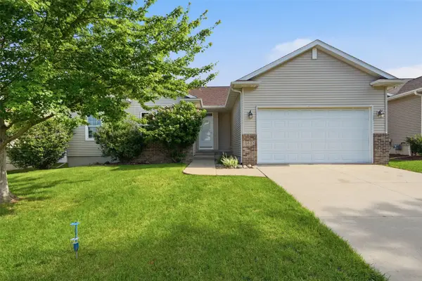 1623 Wolf Drive Nw, Cedar Rapids, IA 52405