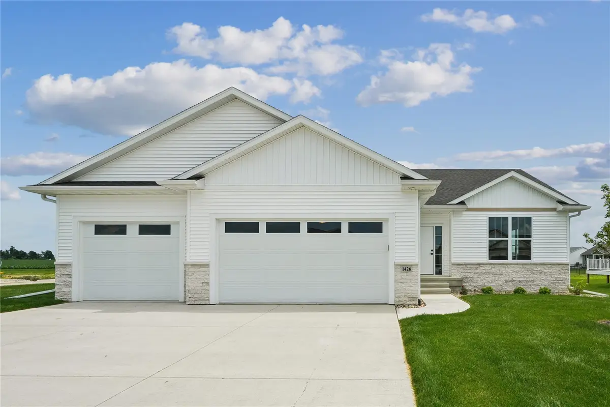 1426 Echo Ridge Ln, Marion, IA 52302 - #1