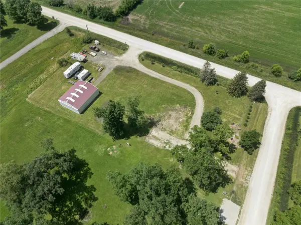 3903 Mohler Road, Center Point, IA 52213