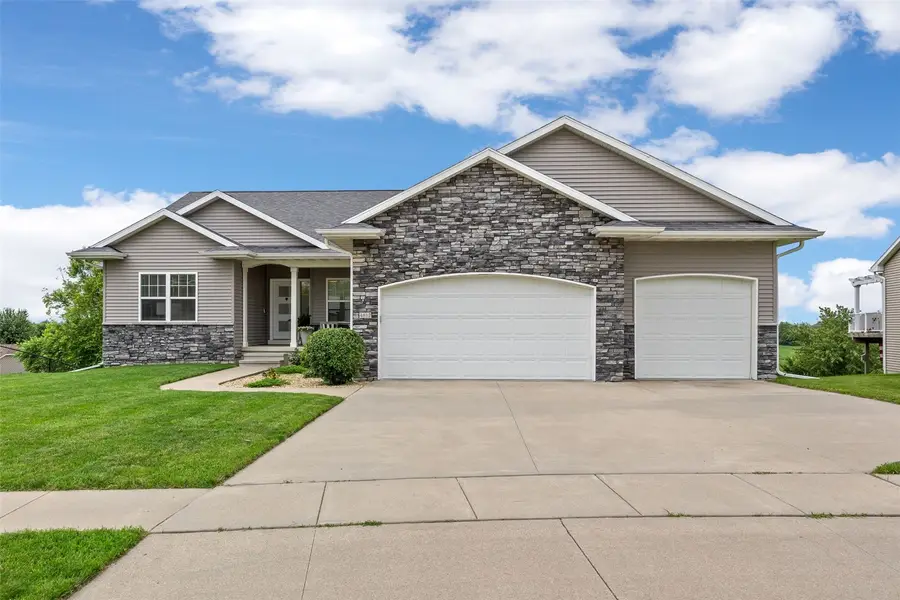 4812 Hay Field Court Sw, Cedar Rapids, IA 52404 - #2