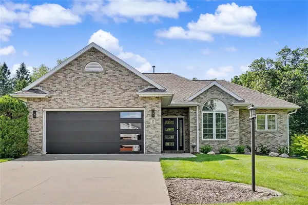 5 E Dovetail Place, Coralville, IA 52241
