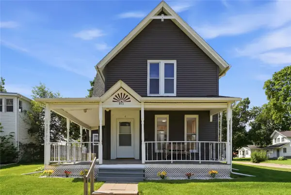 815 5th Avenue, Marion, IA 52302