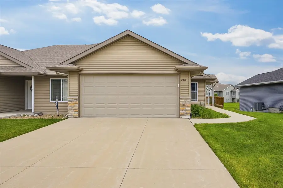 2403 Snapdragon Circle Sw, Cedar Rapids, IA 52404 - #2