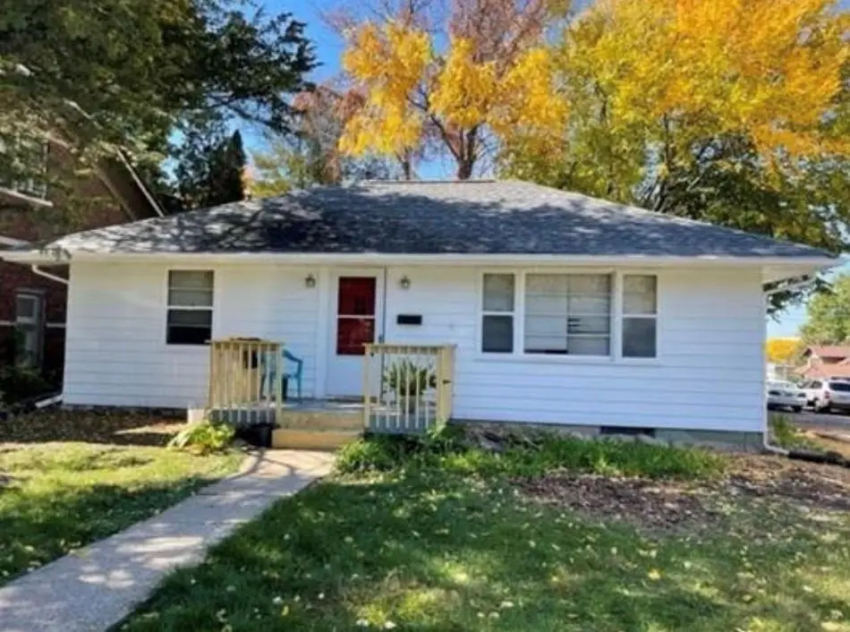 121 S Governor St, Iowa City, IA 52240 - #1