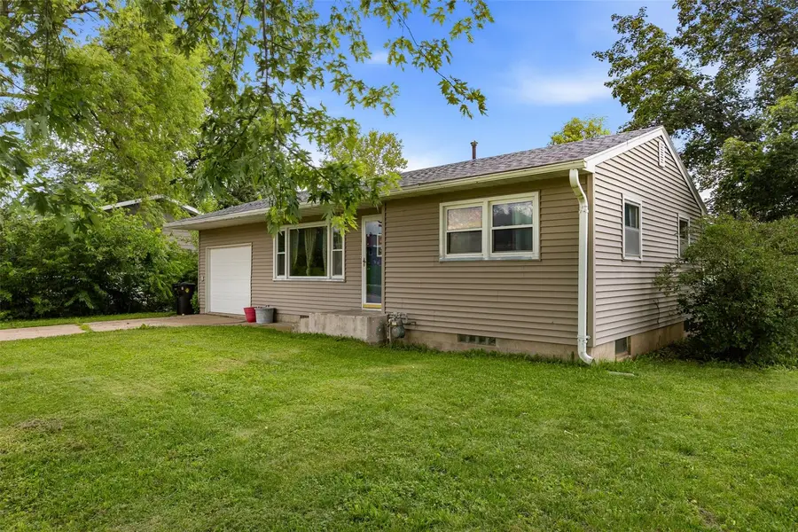 1000 Mulberry Street, Tipton, IA 52772 - #2