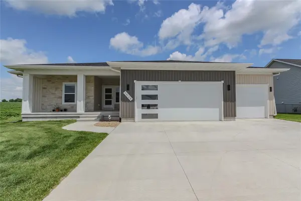 1529 3rd Street Sw, Mt Vernon, IA 52314