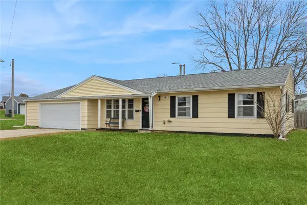 281 Jacolyn Drive Nw, Cedar Rapids, IA 52405