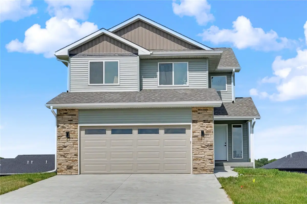 803 Mont Clair Street, Solon, IA 52333 - #1
